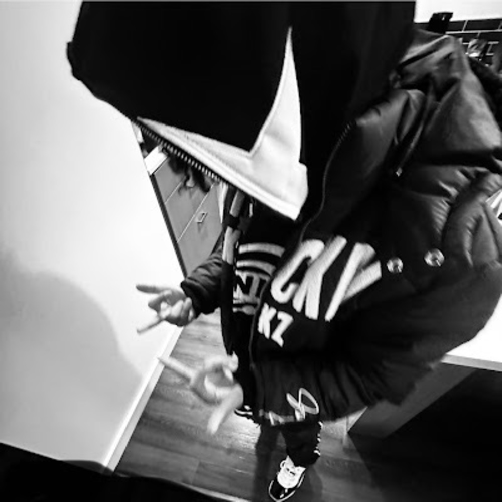 Meet your Posher, Dalon